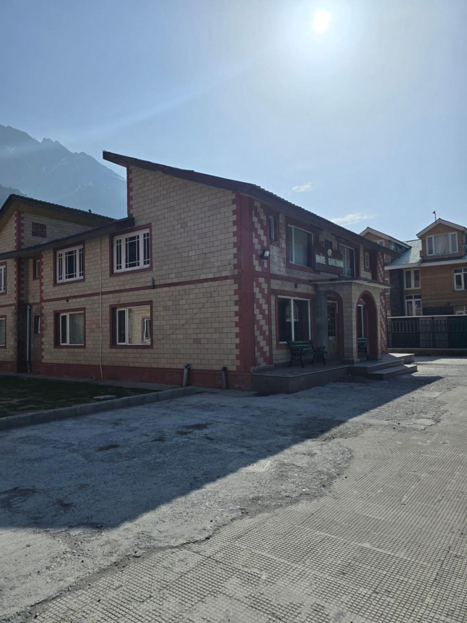 Hotel Barzman Sonāmarg Exterior foto